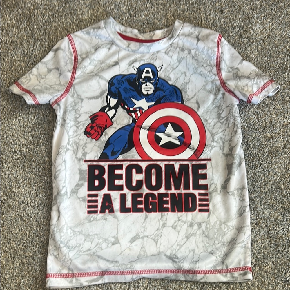Captain America Graphic T-Shirt